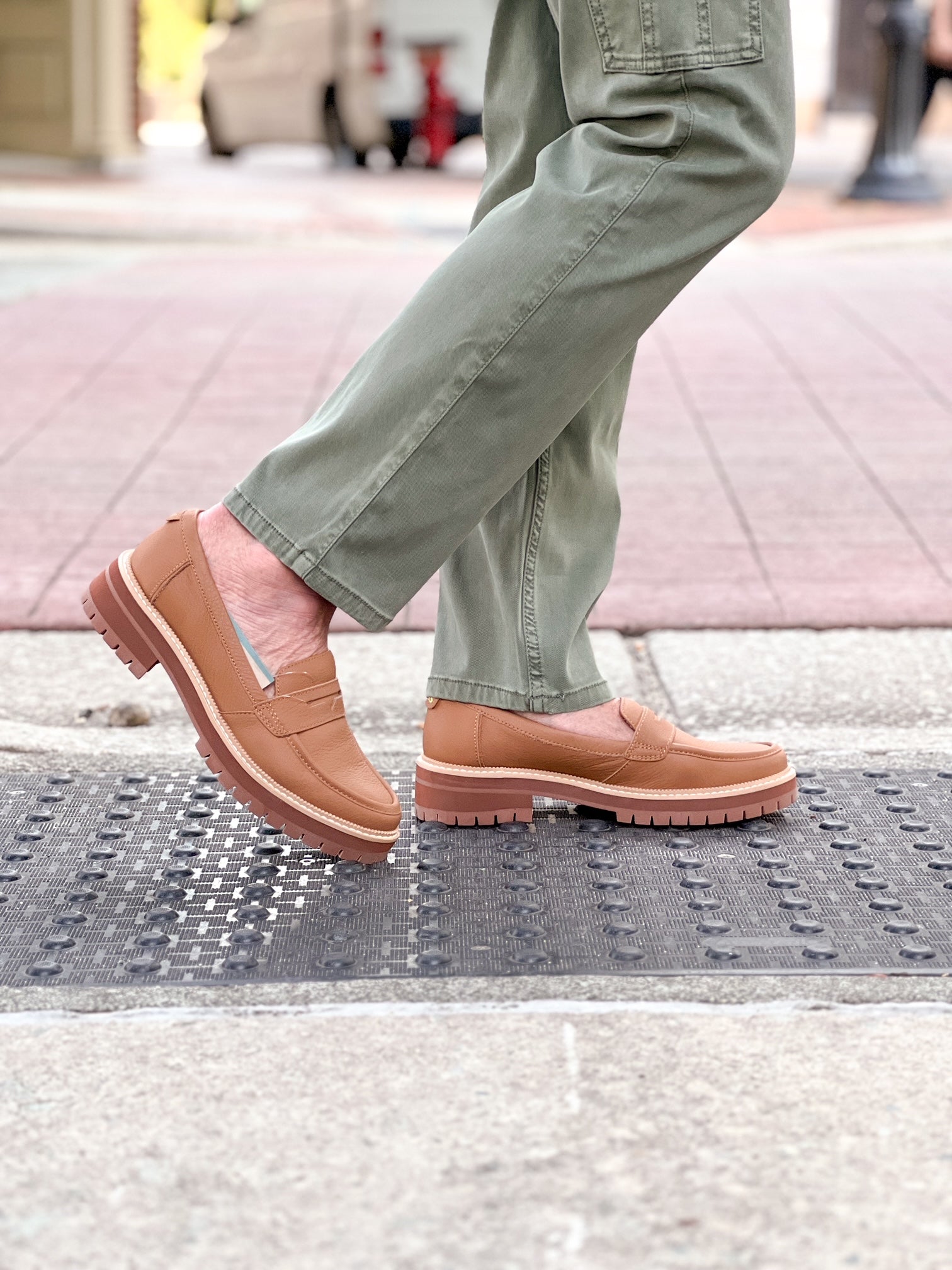 Tan Roses Real hotsell Leather Loafer